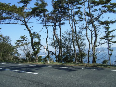 鷲羽山ユースホステル前のバス停