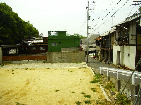 道後温泉裏のネオン坂（道後温泉の裏にある古びた歓楽街）