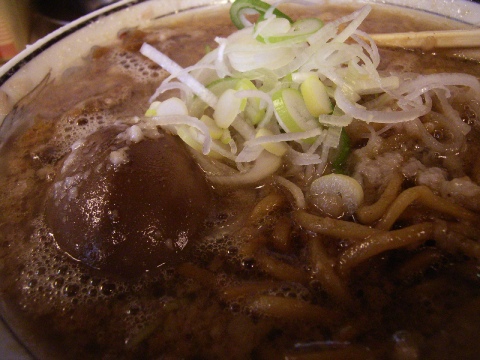 我孫子の「千葉最強のとんこつ」環七ラーメン「てらっちょ」