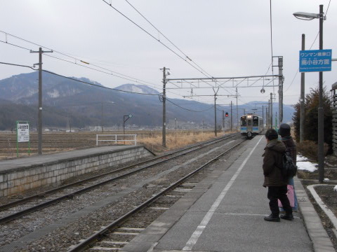 信濃木崎駅