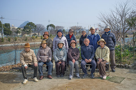 伊予北条でゲートボールをしていたお年寄り達